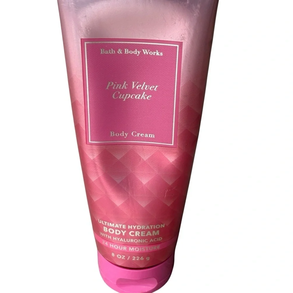 Bath & Body Works Pink Velvet Cupcake Body Cream 8 oz